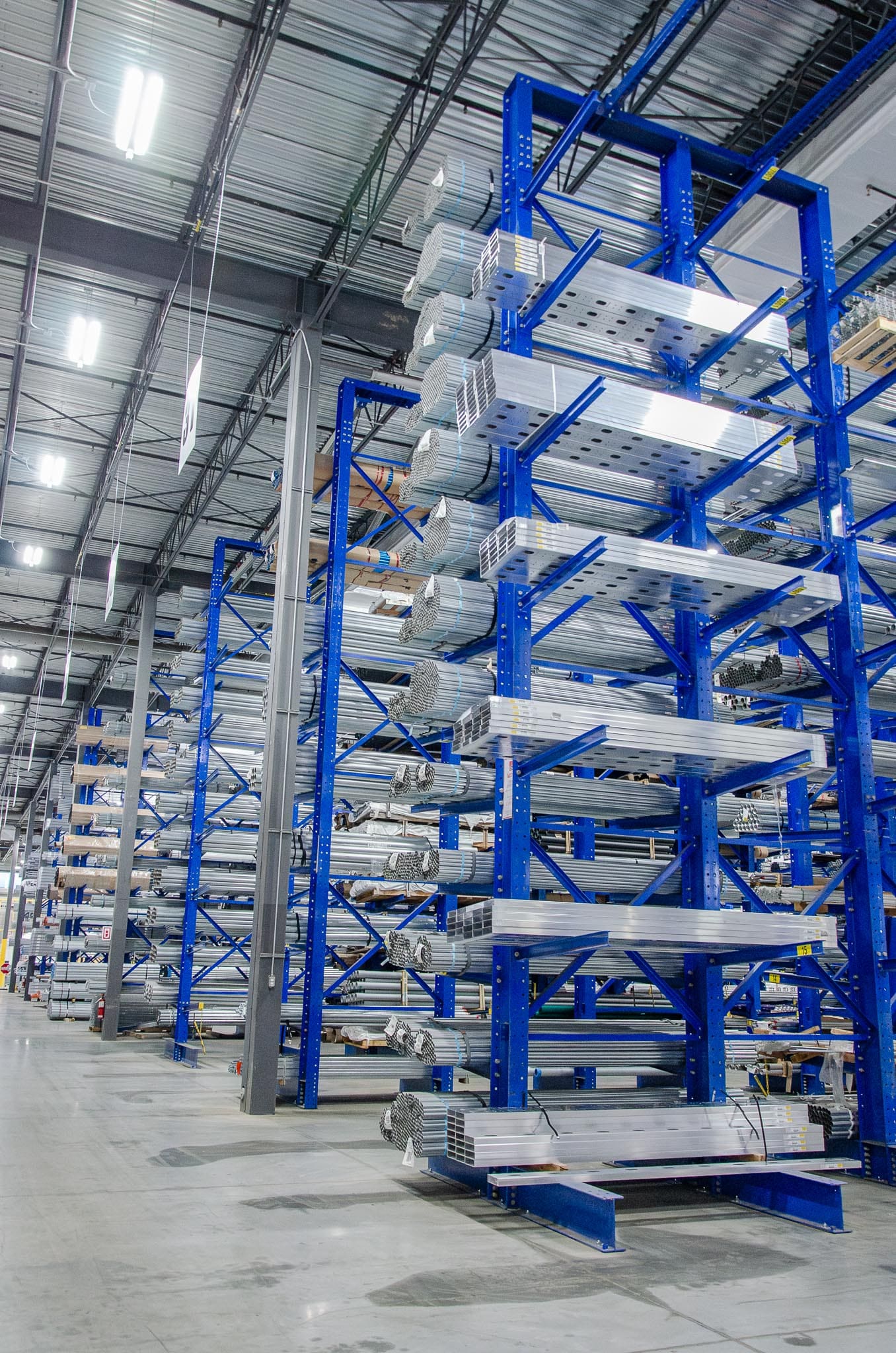 racking, entrepôt, centre distribution, palletier, Lumen, cantilever